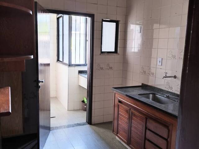 #122 - Apartamento para Venda em Campos dos Goytacazes - RJ - 1