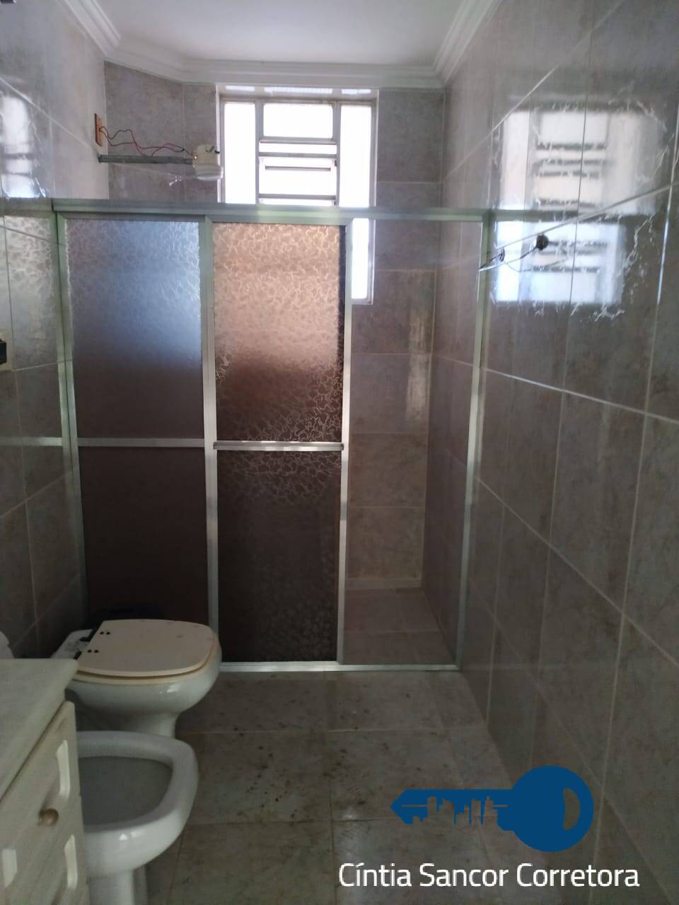 Apartamento para alugar com 3 quartos, 150m² - Foto 13