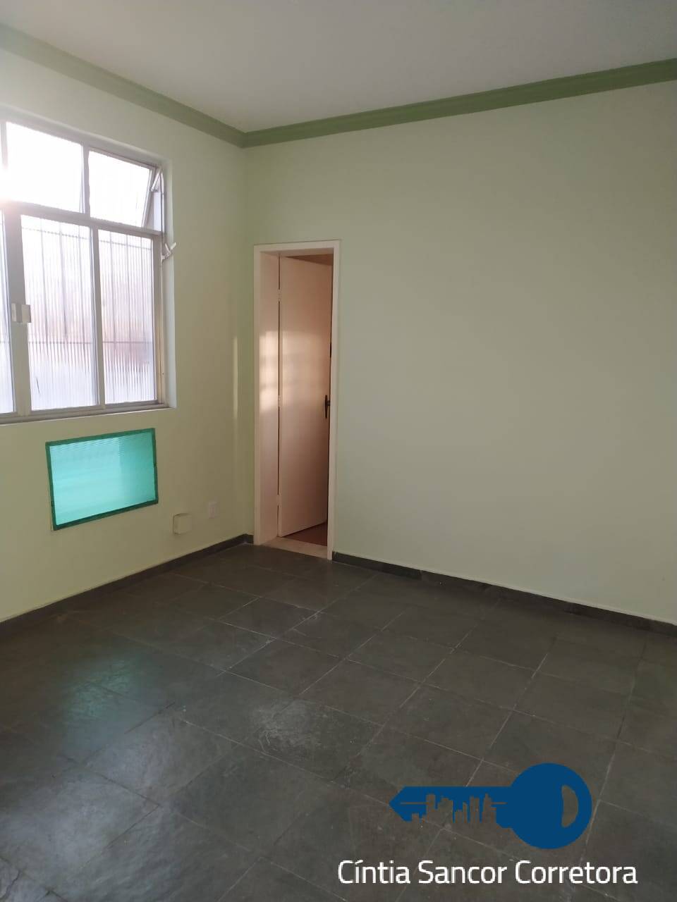 Apartamento para alugar com 3 quartos, 150m² - Foto 25