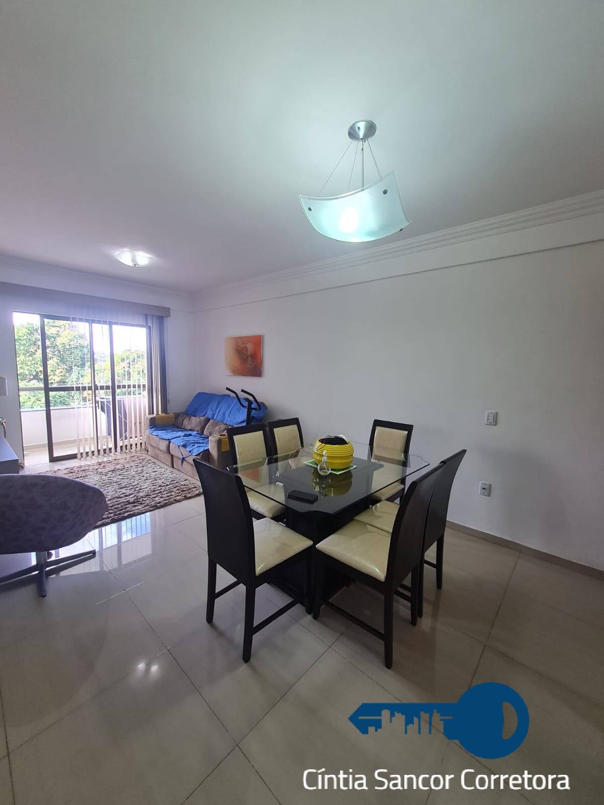 Apartamento à venda com 2 quartos, 60m² - Foto 1