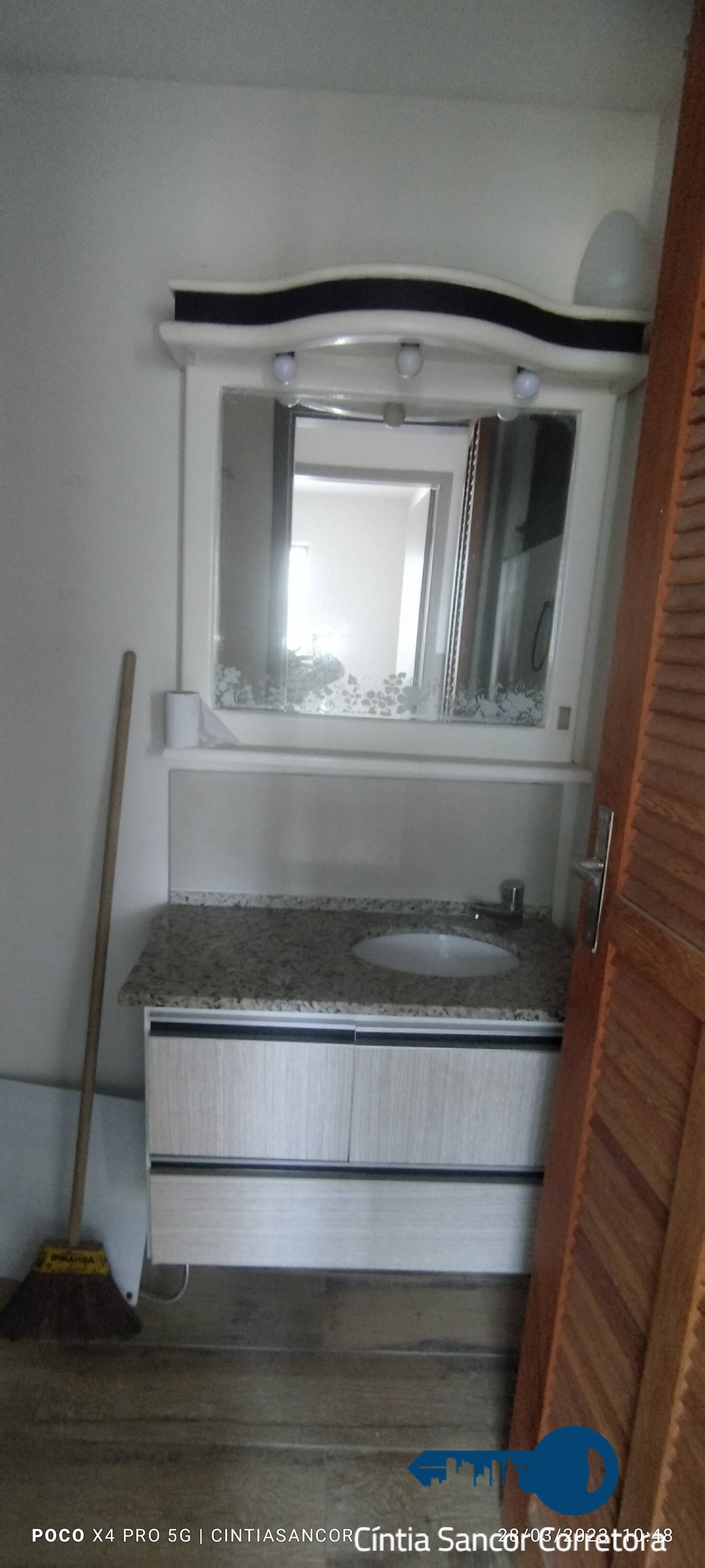 Apartamento à venda com 2 quartos, 60m² - Foto 9