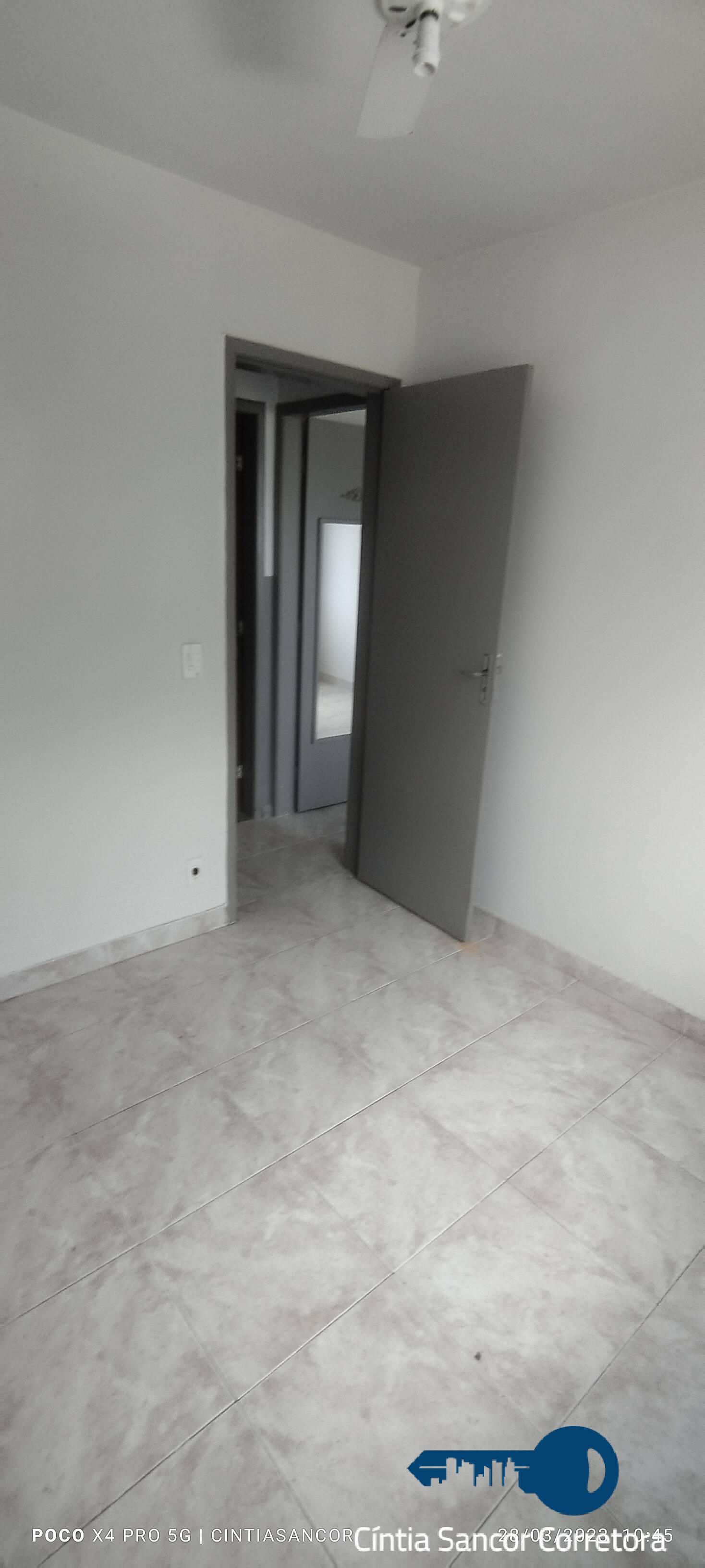 Apartamento à venda com 2 quartos, 60m² - Foto 35