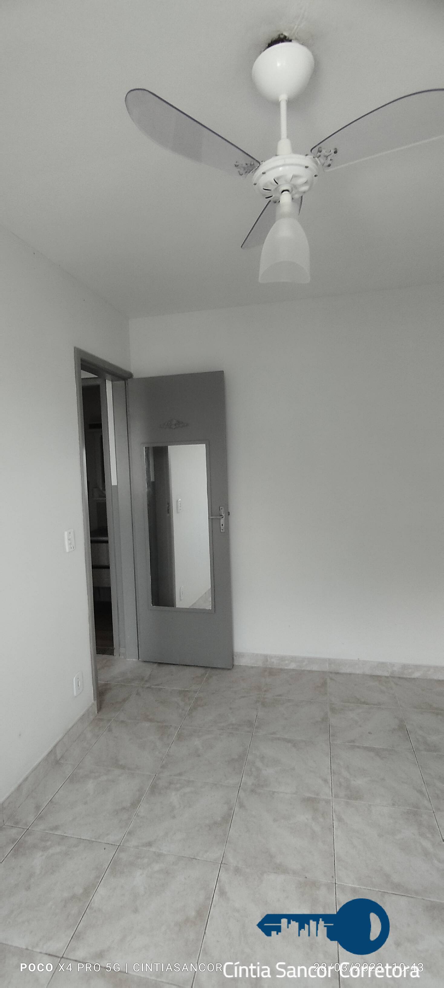 Apartamento à venda com 2 quartos, 60m² - Foto 47