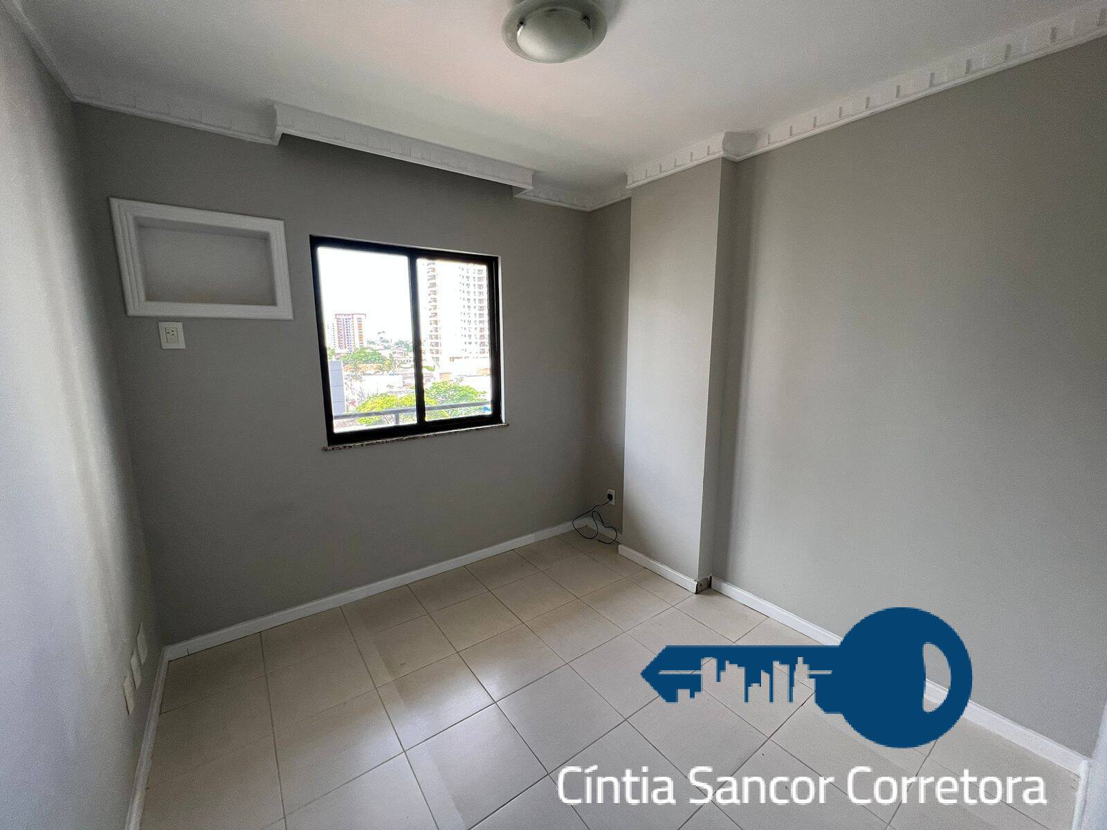 Casa à venda com 2 quartos, 70m² - Foto 12