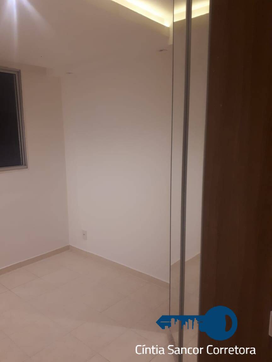 Casa à venda com 2 quartos, 55m² - Foto 15