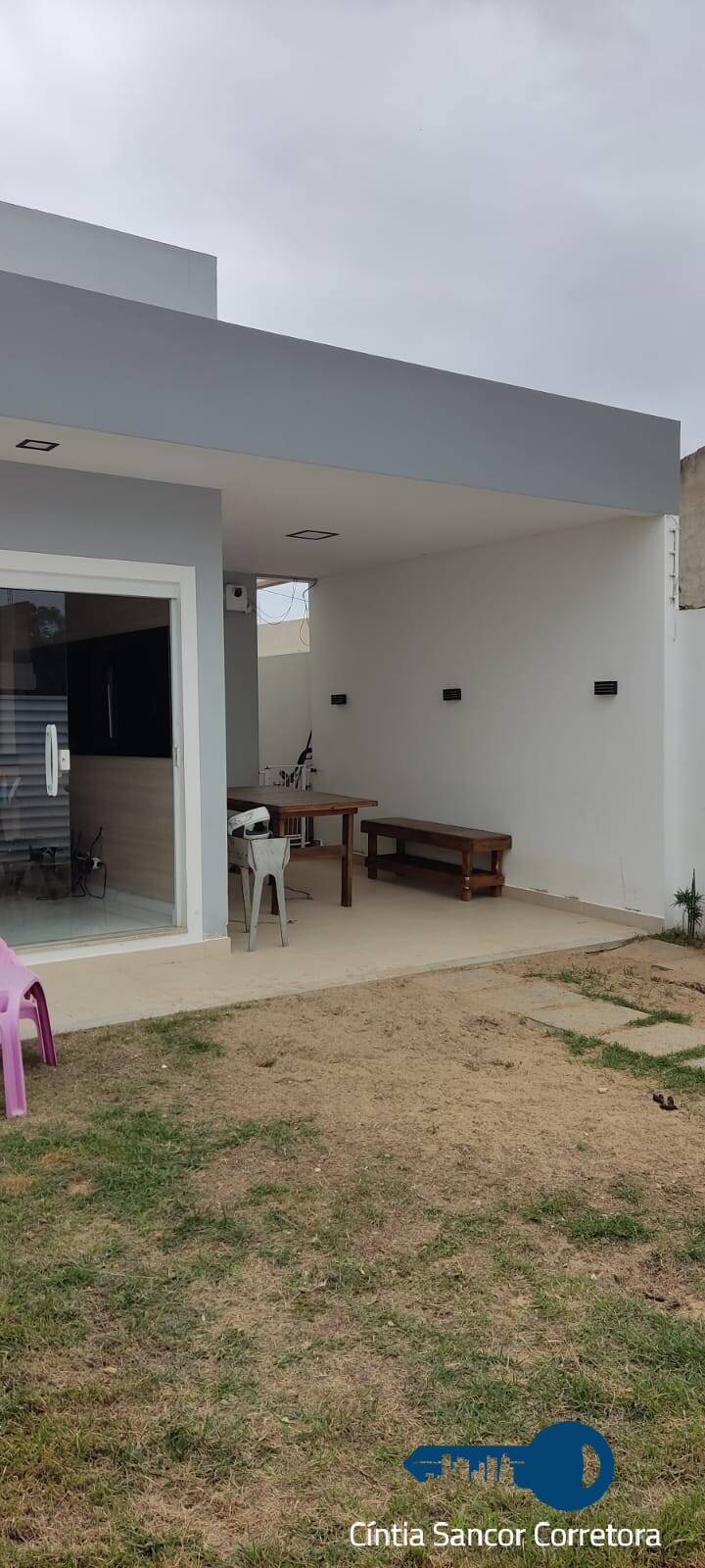 Casa à venda com 2 quartos, 140m² - Foto 5