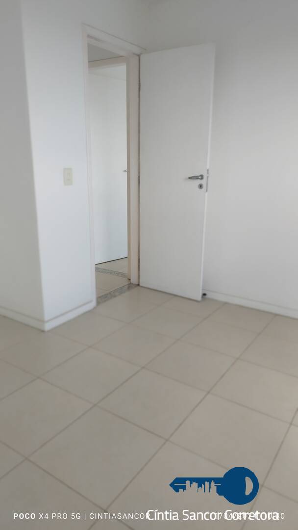 Apartamento à venda com 3 quartos, 99m² - Foto 11