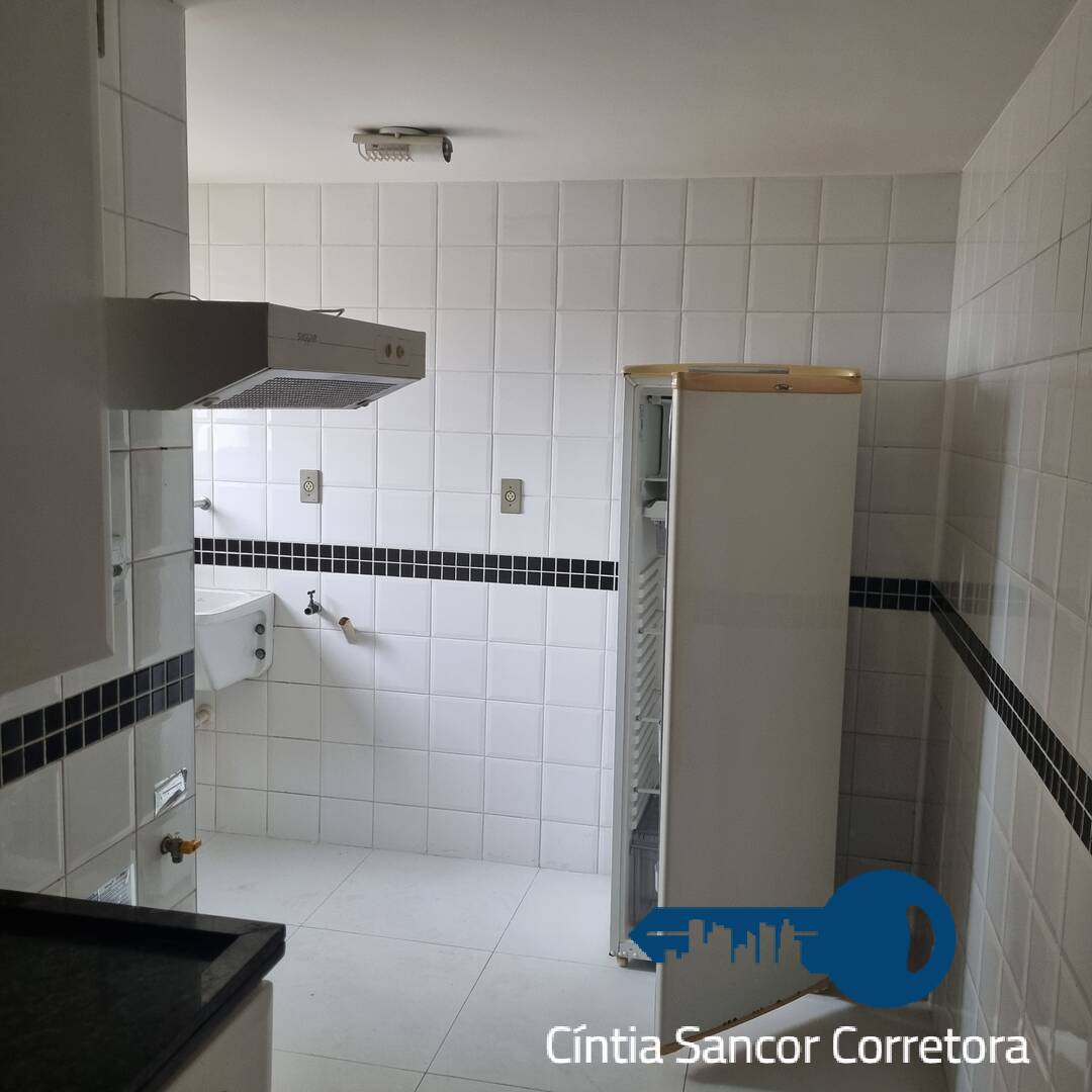 Apartamento para alugar com 2 quartos, 90m² - Foto 3