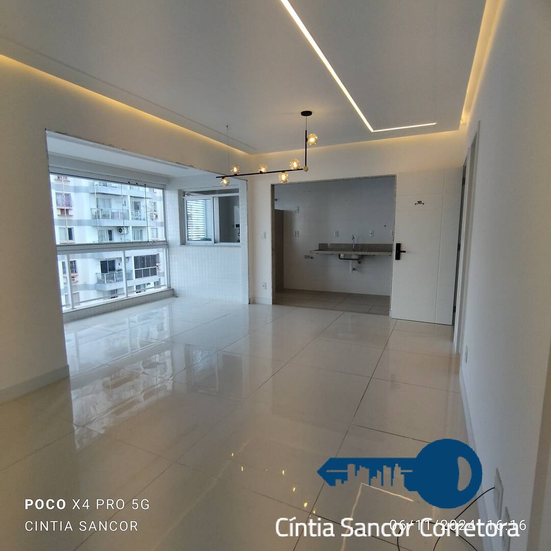 Apartamento para alugar com 2 quartos, 98m² - Foto 5